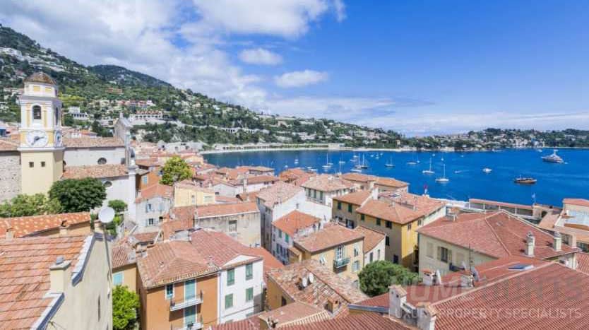 5 of the Best Luxury Places to Live by the Sea in the South of France 5