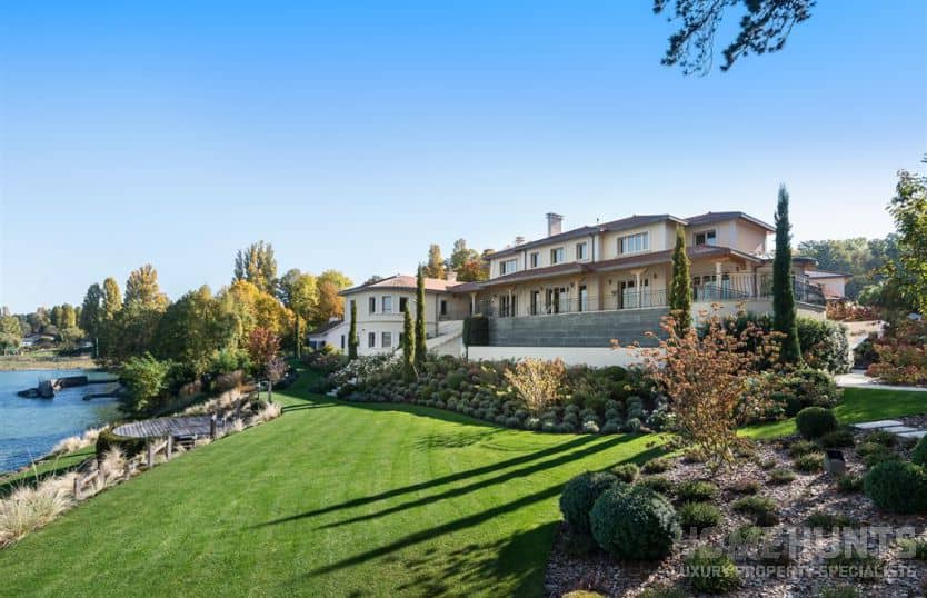 6 Stunning Properties at Lake Geneva (With Views to Die For) 2