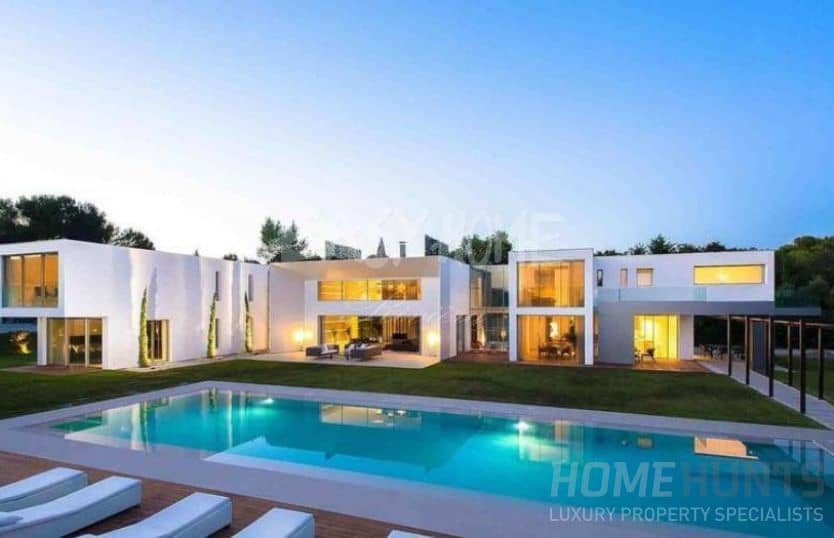 4 of the Most Expensive Luxury Properties for Sale in Mougins 3