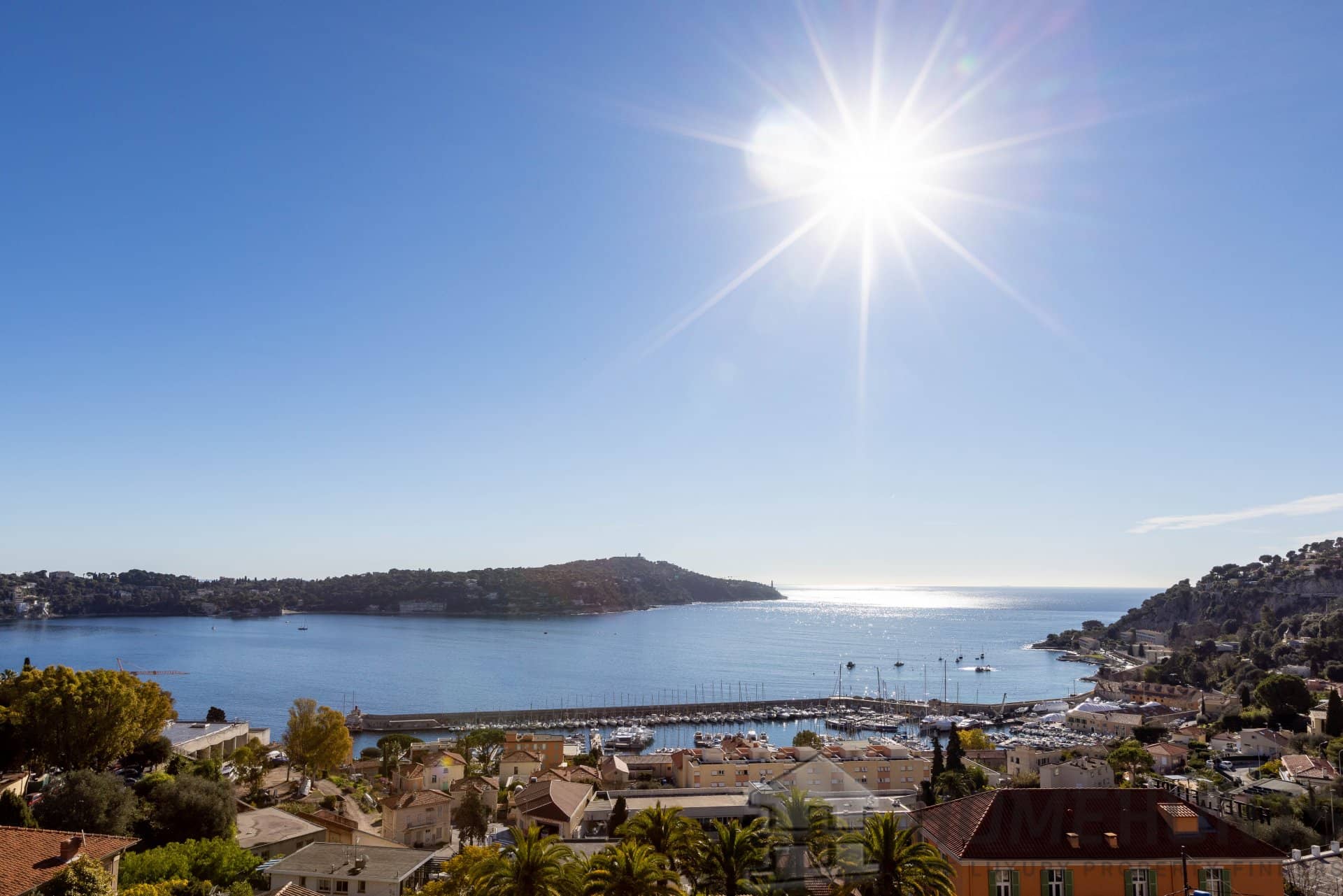 Apartment For Sale in Villefranche Sur Mer 8