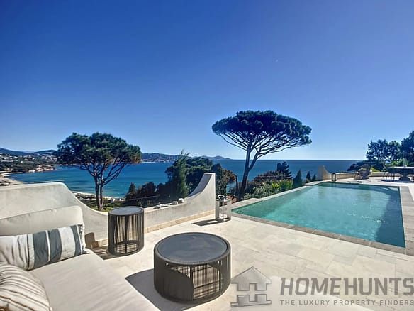 2 Bedroom Villa/House in Ste Maxime 5