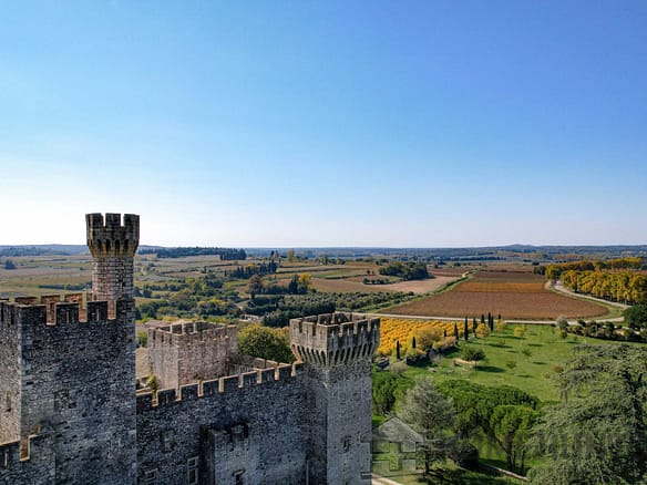 11 Bedroom Castle/Estates in Uzes 7