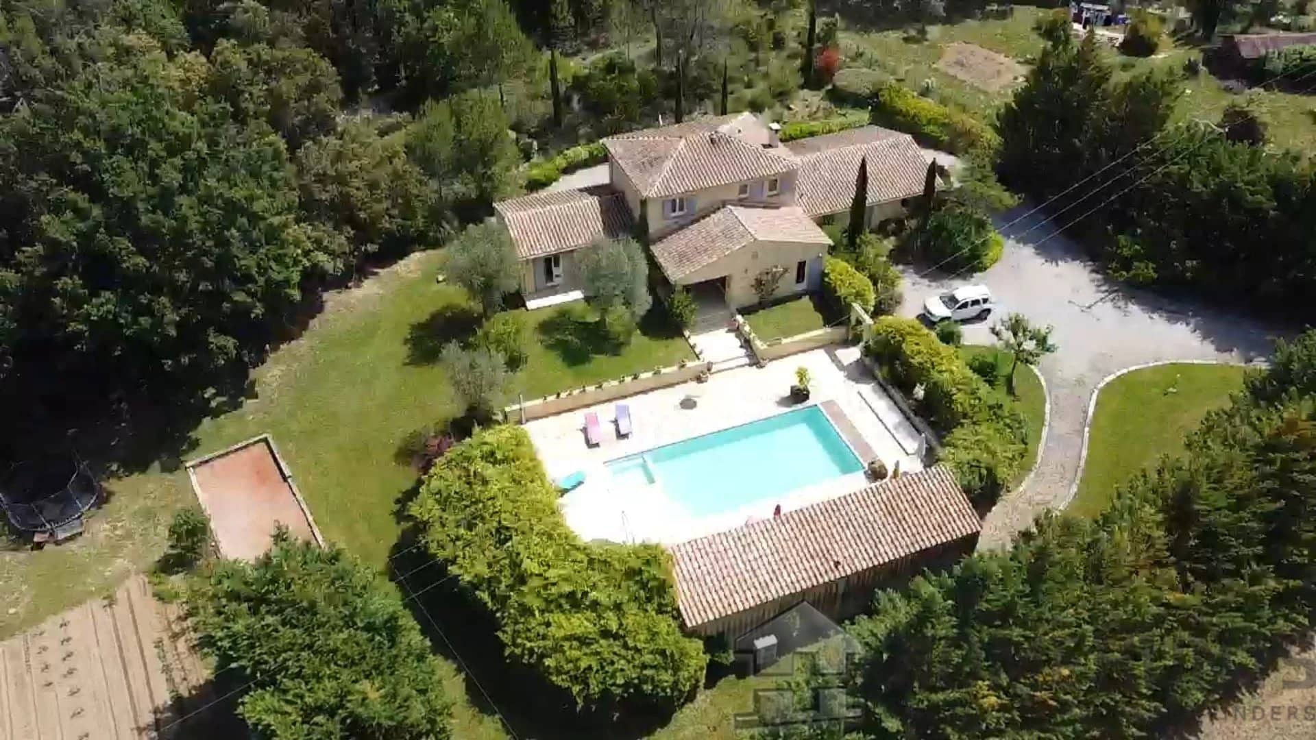 Villa/House For Sale in Brignoles 17