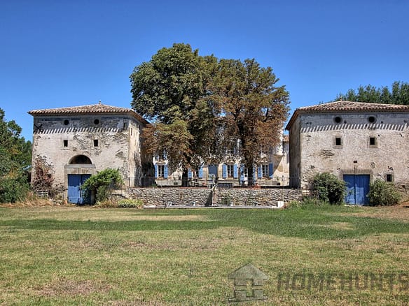 Castle/Estates For Sale in Castelnaudary 8