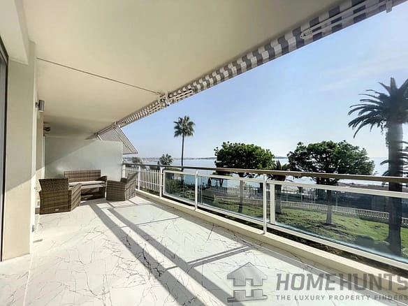 Apartment For Sale in Cannes 20