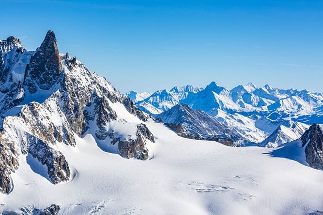 Where are the Best Places to Buy Ski Property in the French Alps?