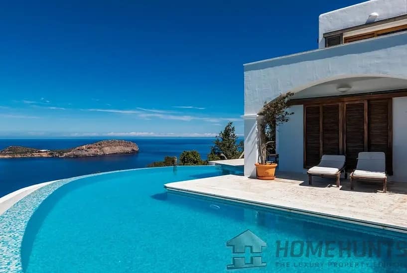 Luxurious (Must See) Villas For Sale in Ibiza