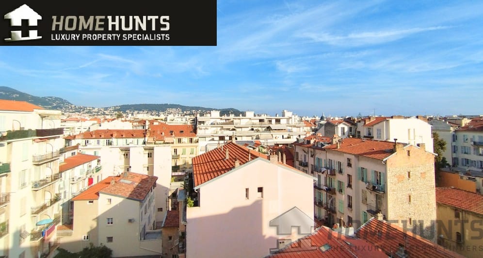 Apartment For Sale in Nice 11