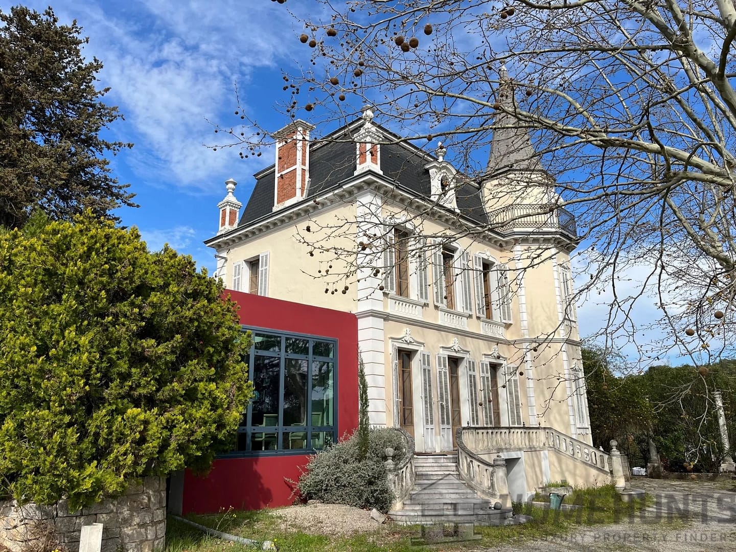 4 Bedroom Castle/Estates in Draguignan 4