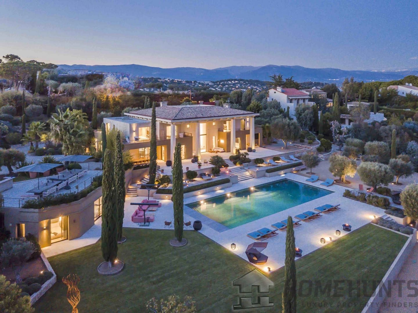 11 Bedroom Villa/House in Cannes 3