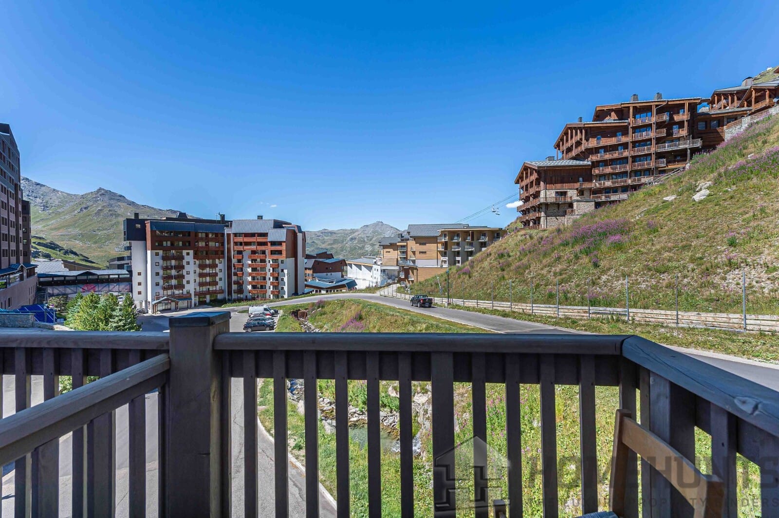 2 Bedroom Apartment in Val Thorens 9
