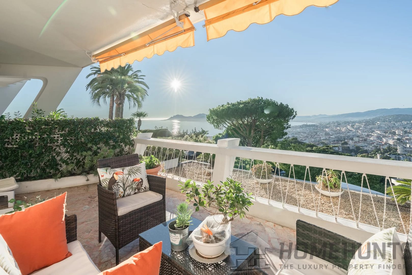 1 Bedroom Apartment in Cannes 2