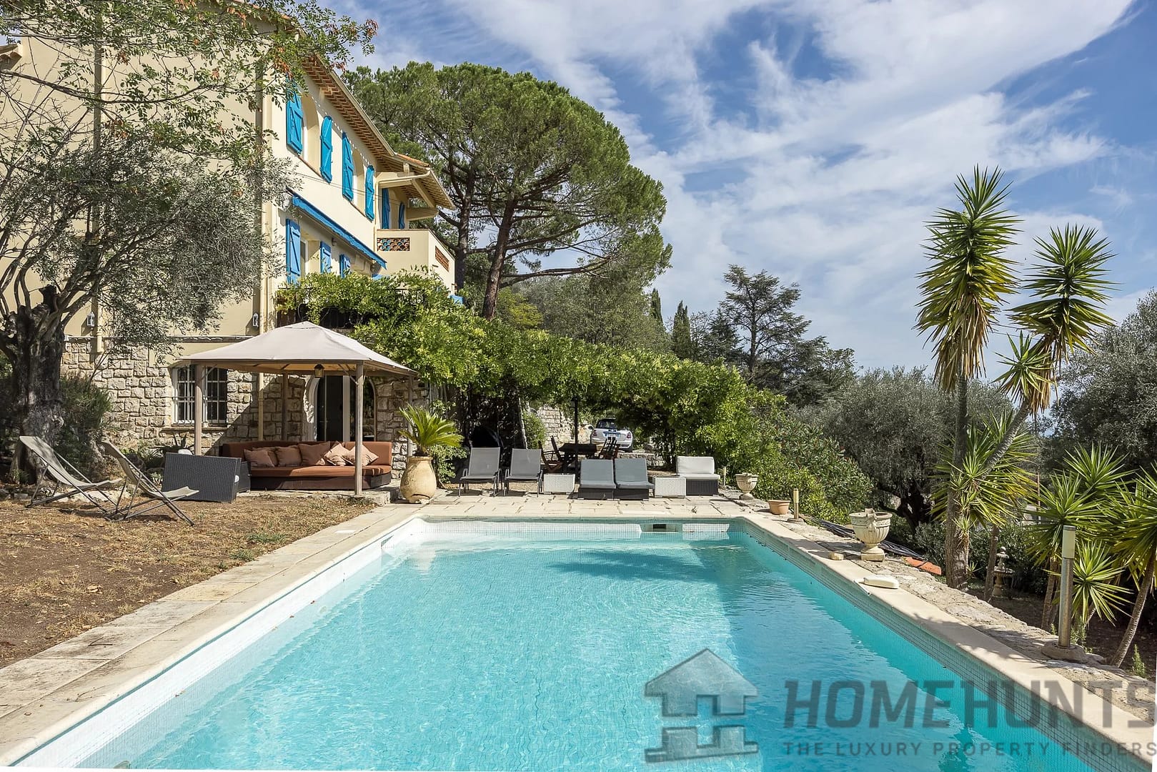 5 Bedroom Villa/House in Chateauneuf Grasse 8