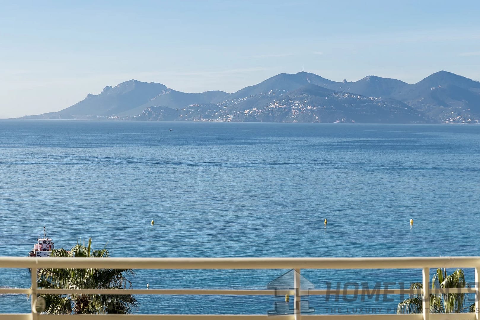 4 Bedroom Apartment in Cannes 10