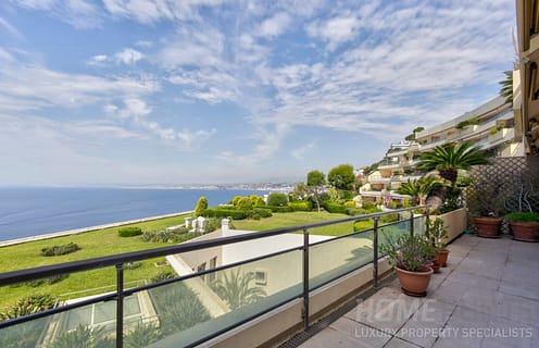 5 Luxury Homes for Sale in Nice (With Views to Die For) 6