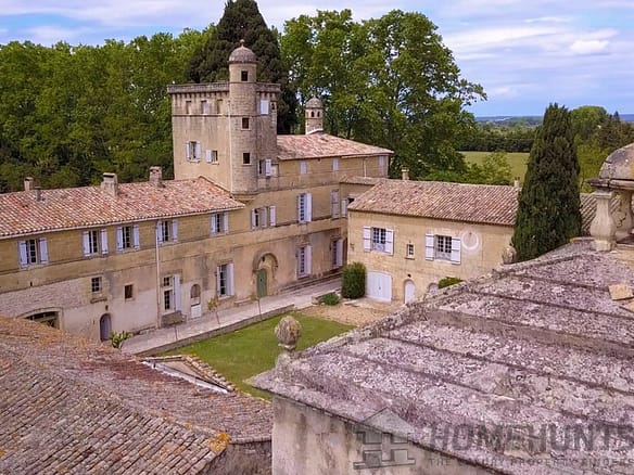 20 Bedroom Castle/Estates in Aimargues 2