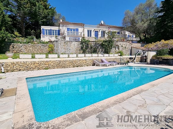 9 Bedroom Villa/House in Le Cannet 20