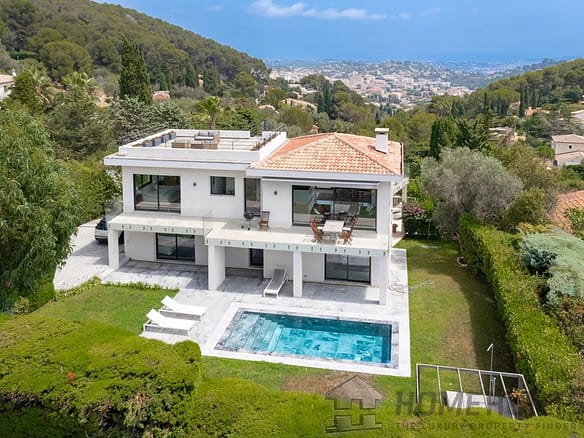 5 Bedroom Villa/House in Cannes 12