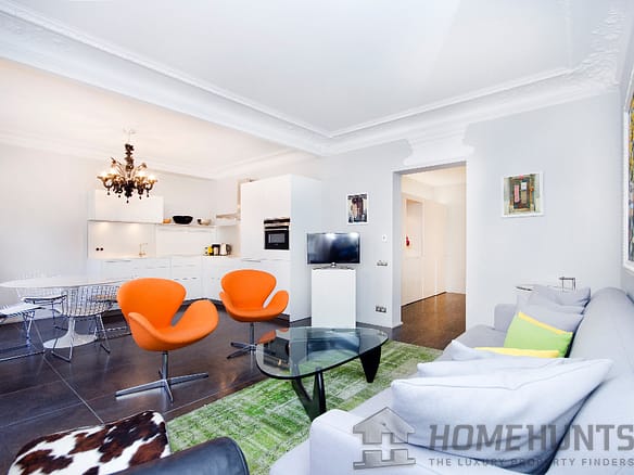 2 Bedroom Apartment in Paris 4th (Marais – Place des Vosges – Ile St Louis) 34