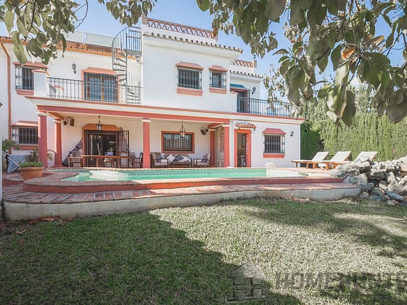 6 Bedroom Villa/House in Marbella 12