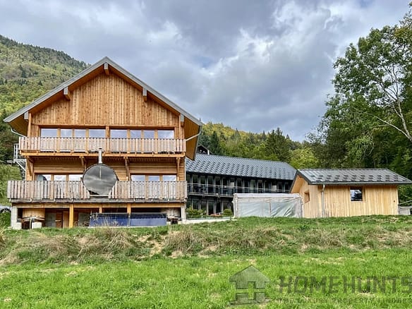 7 Bedroom Chalet in Aillon Le Jeune 2