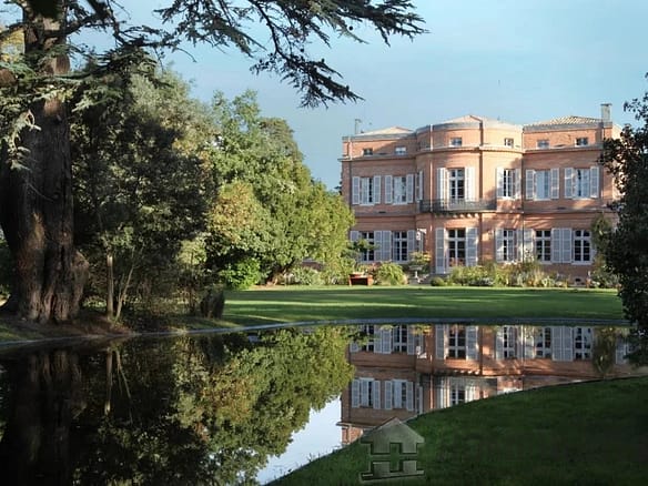 11 Bedroom Castle/Estates in Toulouse 2