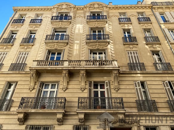 5 Bedroom Apartment in Marseille 22