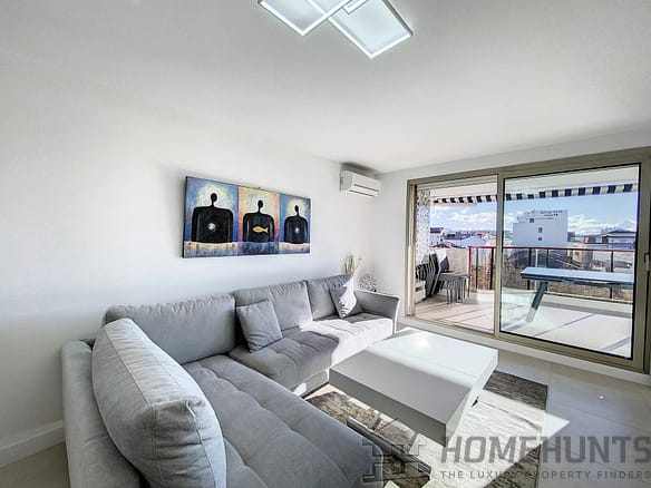 3 Bedroom Apartment in Cannes 56