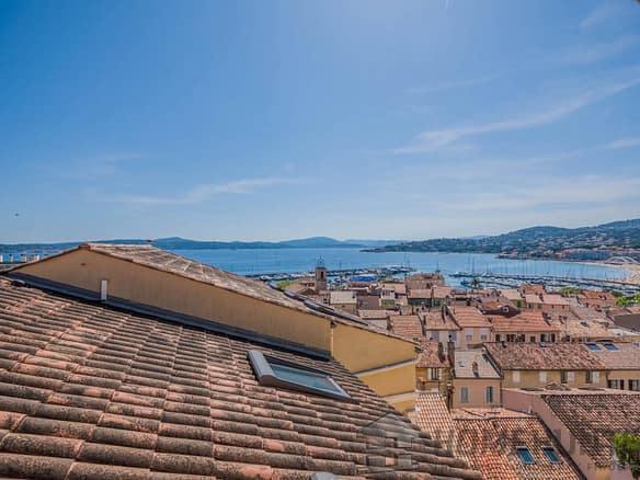 4 Bedroom Apartment in Ste Maxime 12