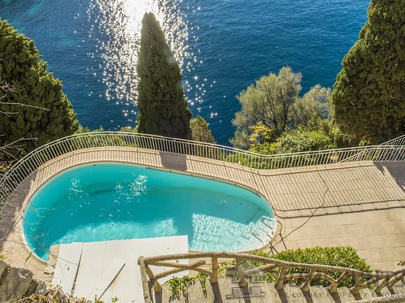 Apartment For Sale in Cap D Ail 2