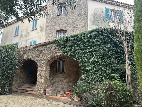 5 Bedroom Villa/House in Saint Tropez 2