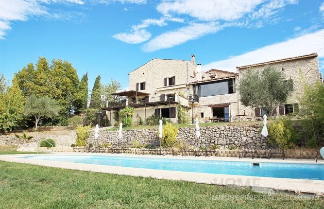 5 of the Best Luxury Properties for Sale in the Var Countryside 6