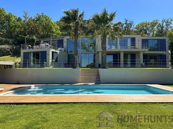 5 Bedroom Villa/House in Ramatuelle 2