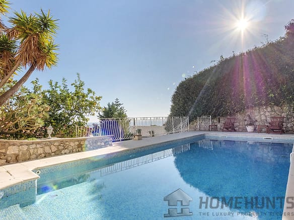 3 Bedroom Villa/House in Roquebrune Cap Martin 12