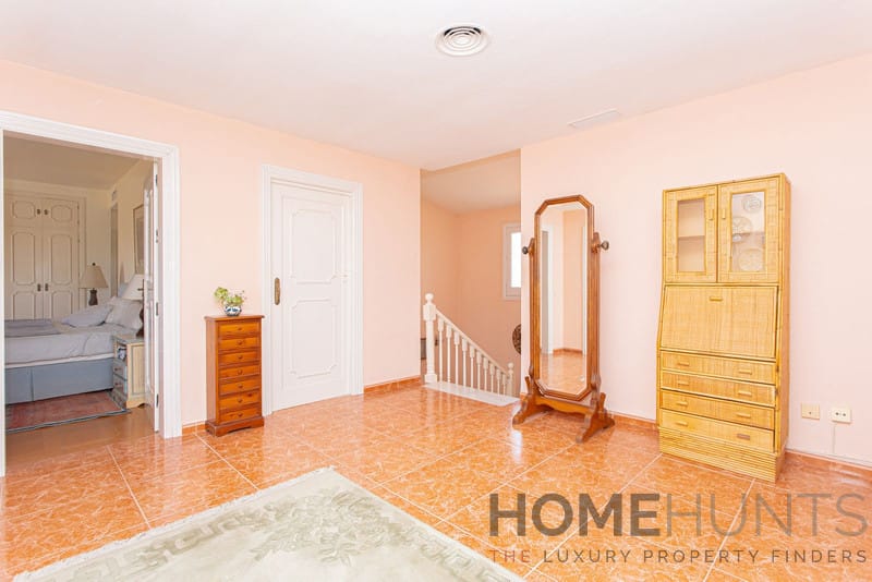 property_HH-15790770-23