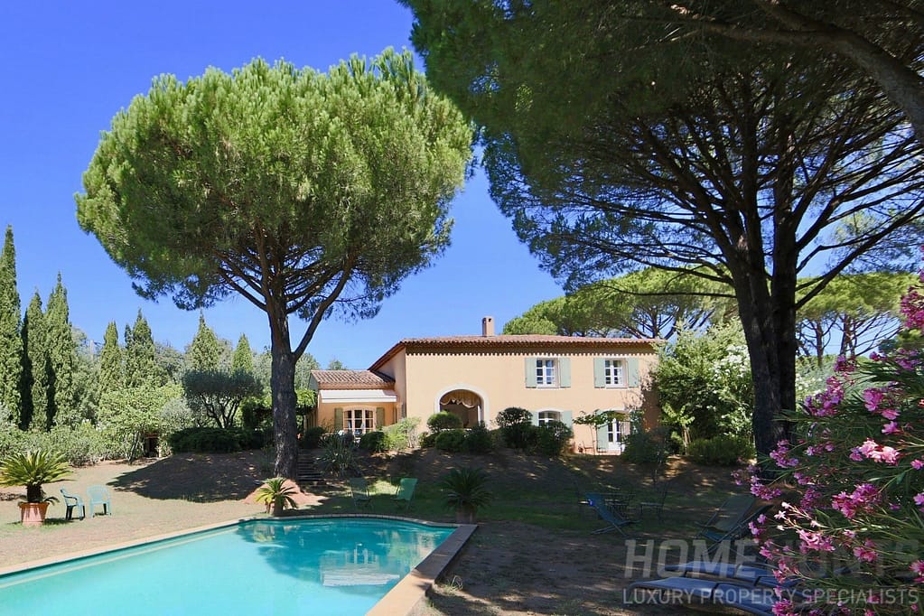 Five of the best locations to buy property in the Saint Tropez area 4
