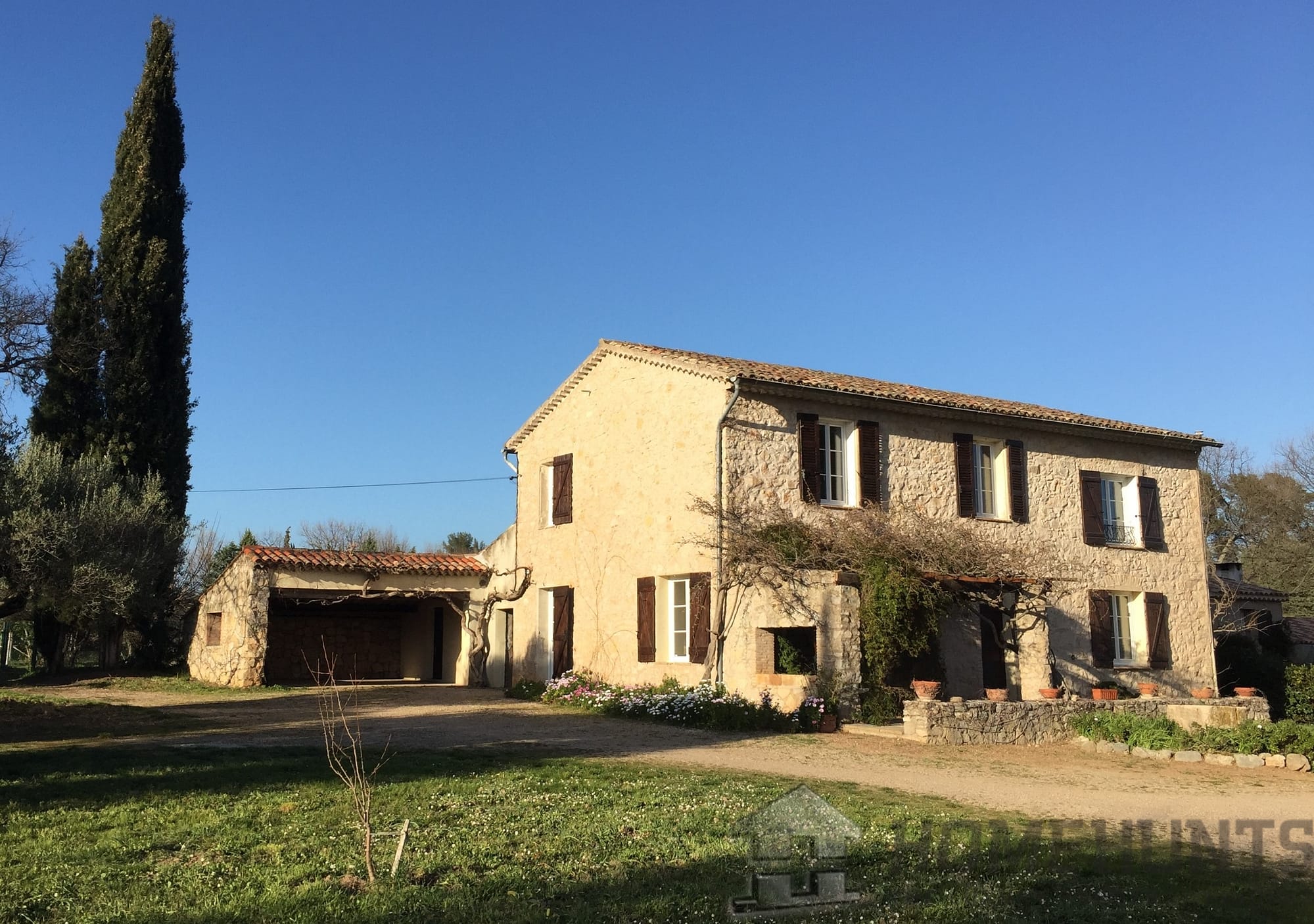 Castle/Estates For Sale in Trans En Provence 9