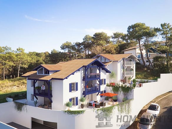 Apartment For Sale in Biarritz 10
