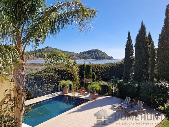 Villa/House For Sale in Peyriac De Mer 18