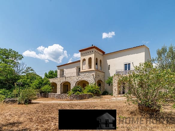 Villa/House For Sale in Montpellier 6