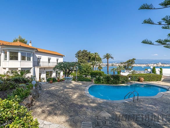 Villa/House For Sale in Cap D Antibes 13