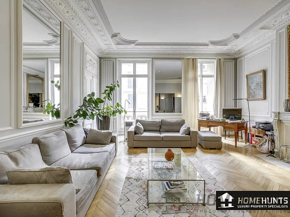 Apartment For Sale in Paris 8th (Golden Triangle - Parc Monceau) 8