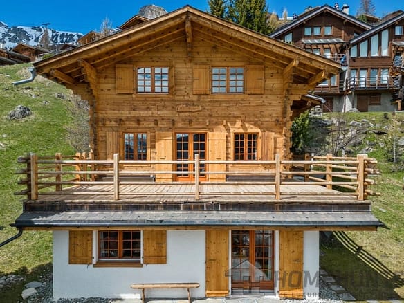 Chalet For Sale in Verbier 4