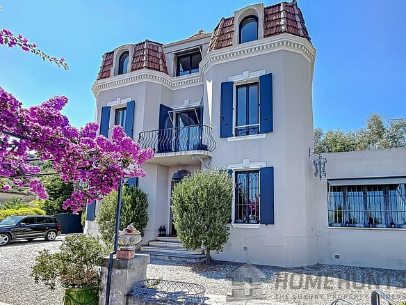 Villa/House For Sale in Cannes 30