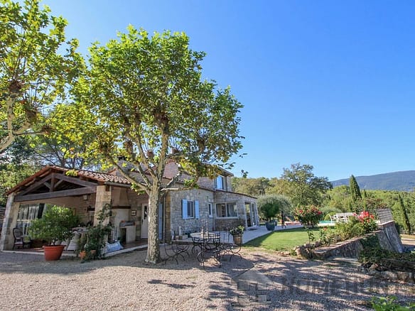Villa/House For Sale in Fayence 4