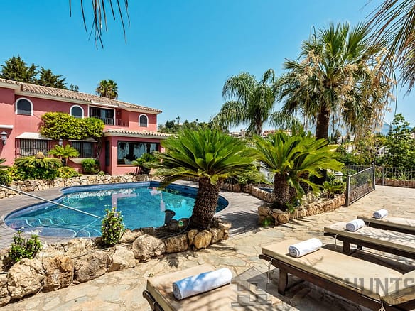 Villa/House For Sale in Marbella 8