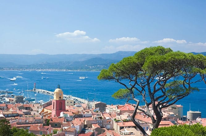 Why buy a property in Saint Tropez? 1
