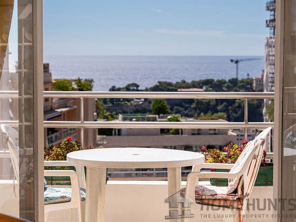 2 Bedroom Apartment in Monaco 2