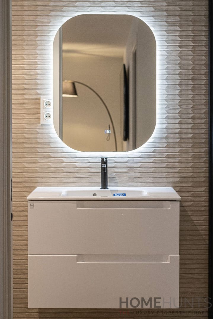 property_HH-15950353-23