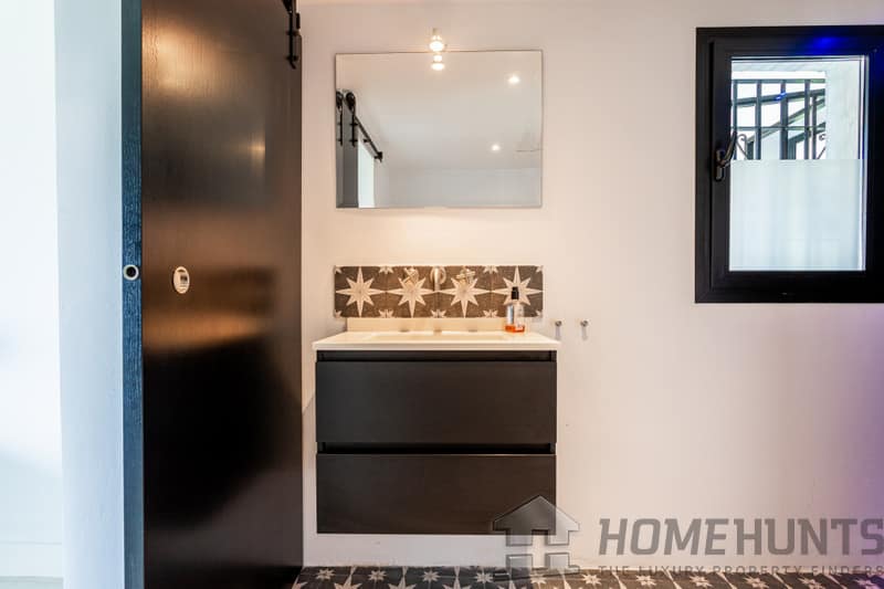 property_HH-15999685-22